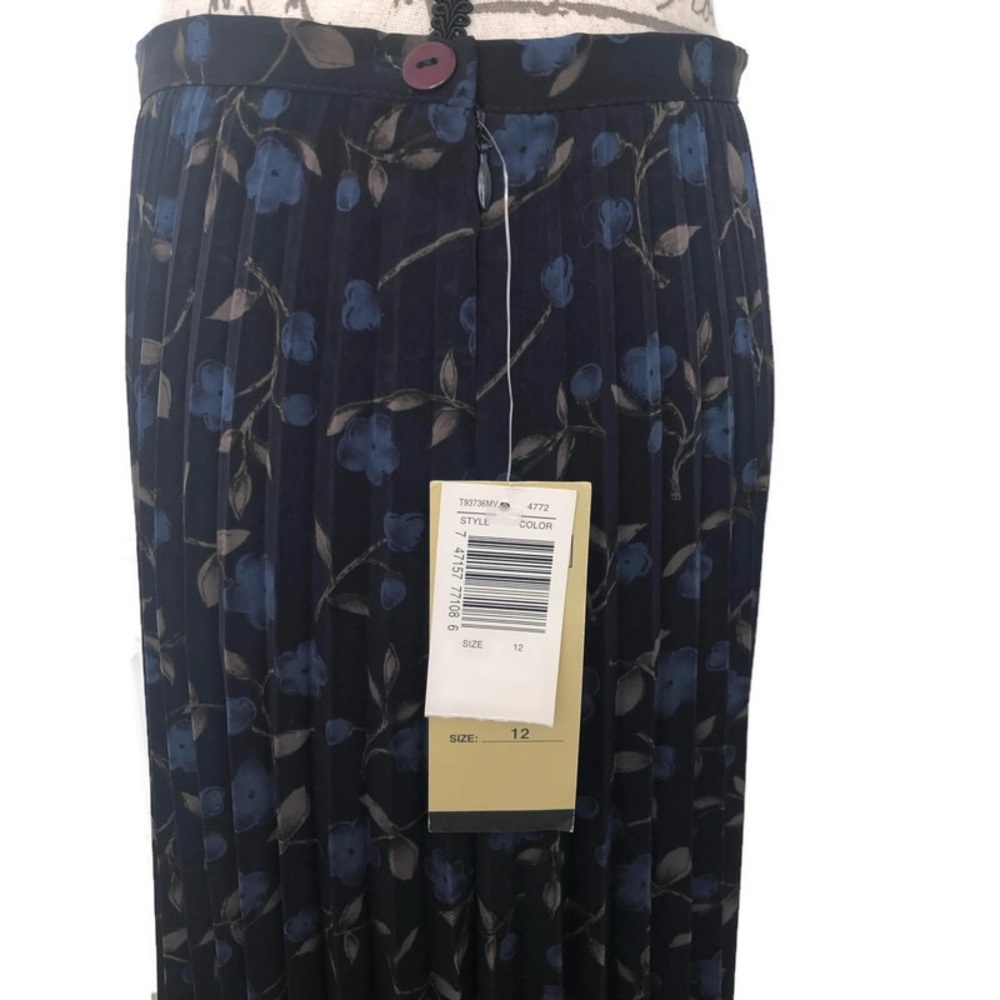 PROPHECY BY SAG HARBOR | Accordion Flower Skirt